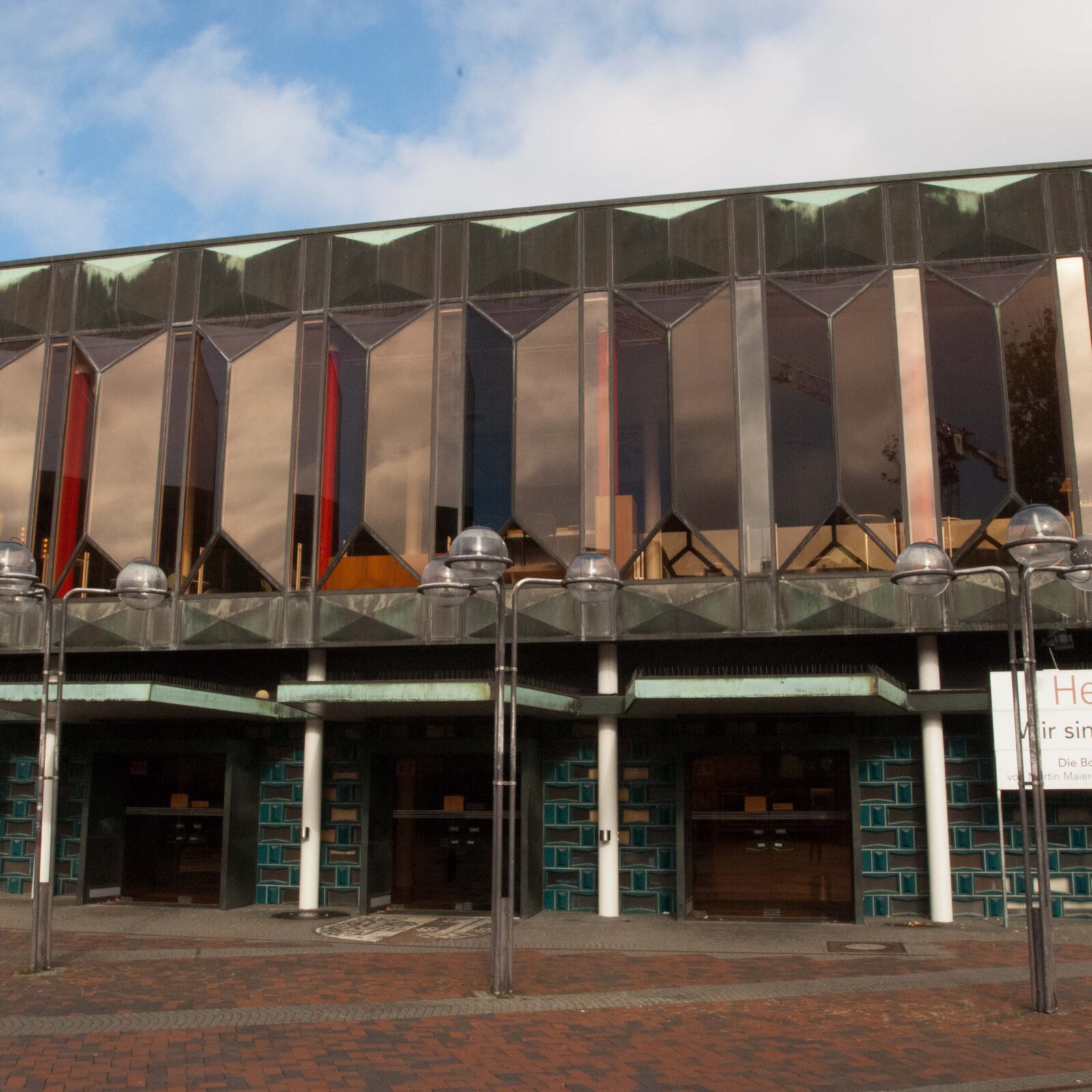 Theater Krefeld, Theaterplatz